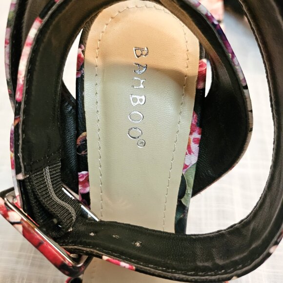 NWOT BAMBOO Black & Pink Floral Chunky 5" Heel Ankle Strap Senza Sandal Size 9 - Picture 5 of 6